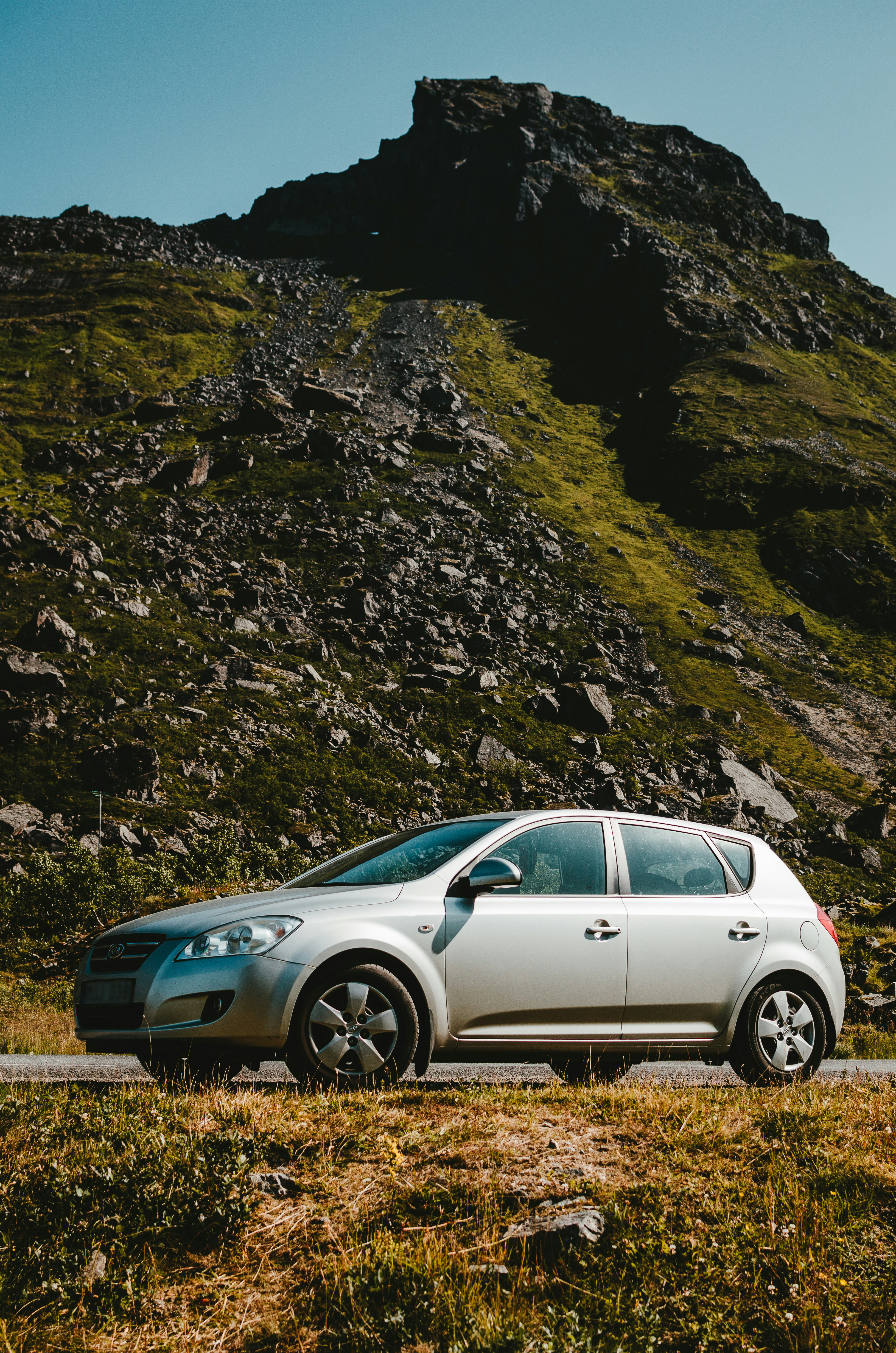 Get a great deal for your vehicle Rent it out now